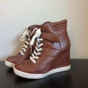 Steve Madden high boots